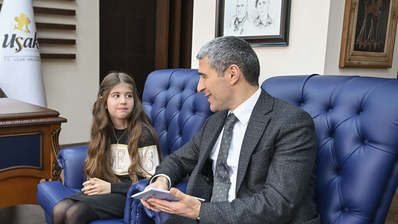 bayrak-open-usak