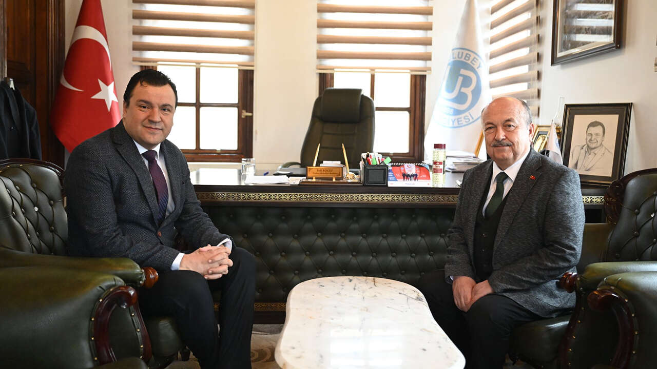 ulubey-belediyesi-ziyaret-rektor