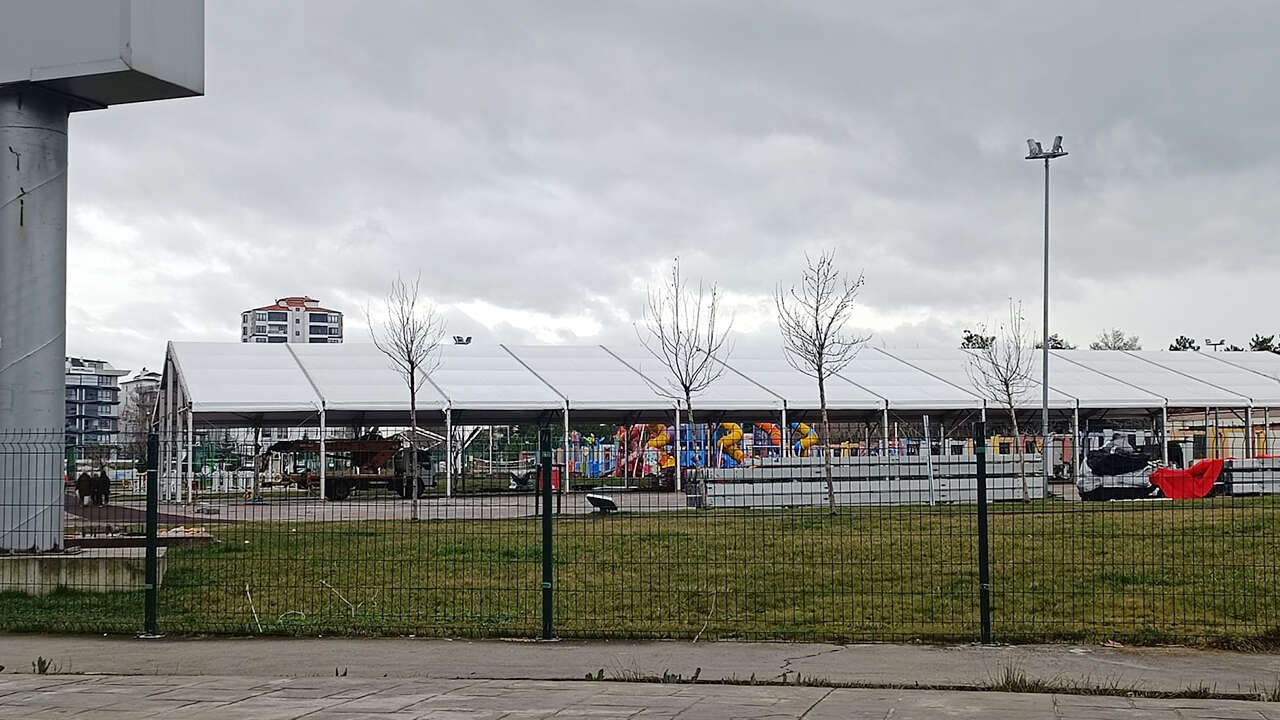 atapark-cadir-kurulma-yeni1
