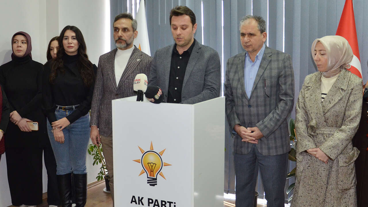 ak-parti-usak-28-subat1