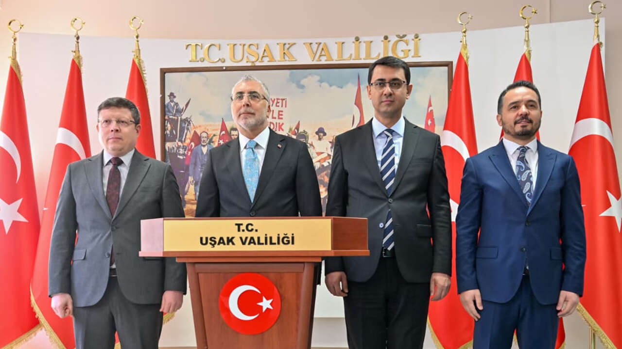 vedat-isikhan-usak1