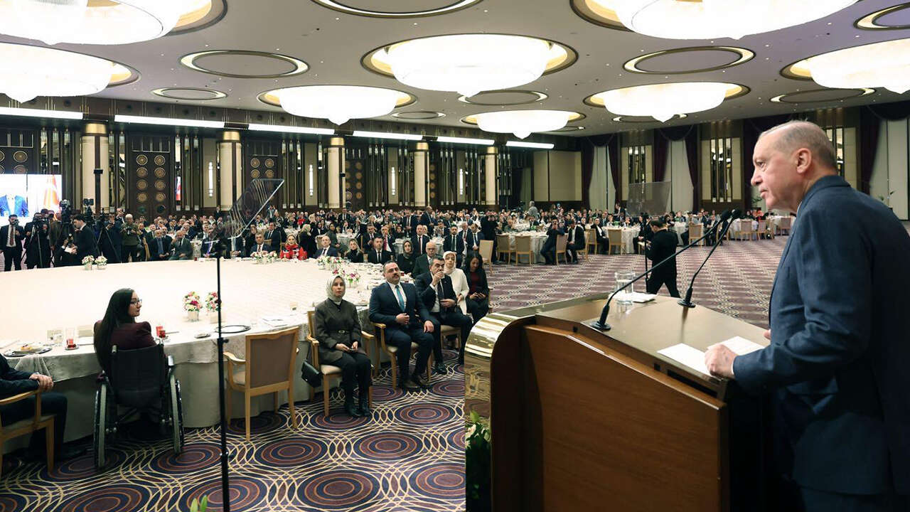 erdogan-ogretmen-iftar-usak