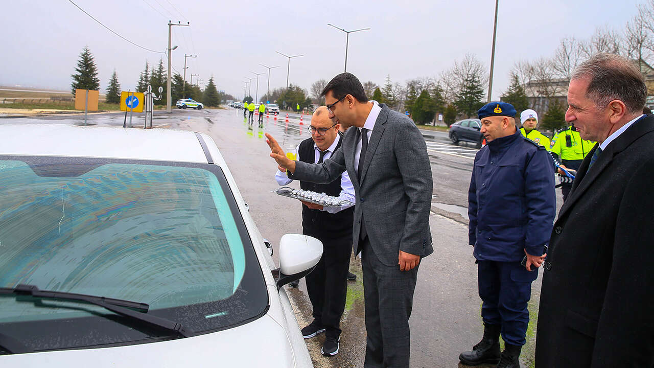 vali-kartal-polis-noktasi-denetim1