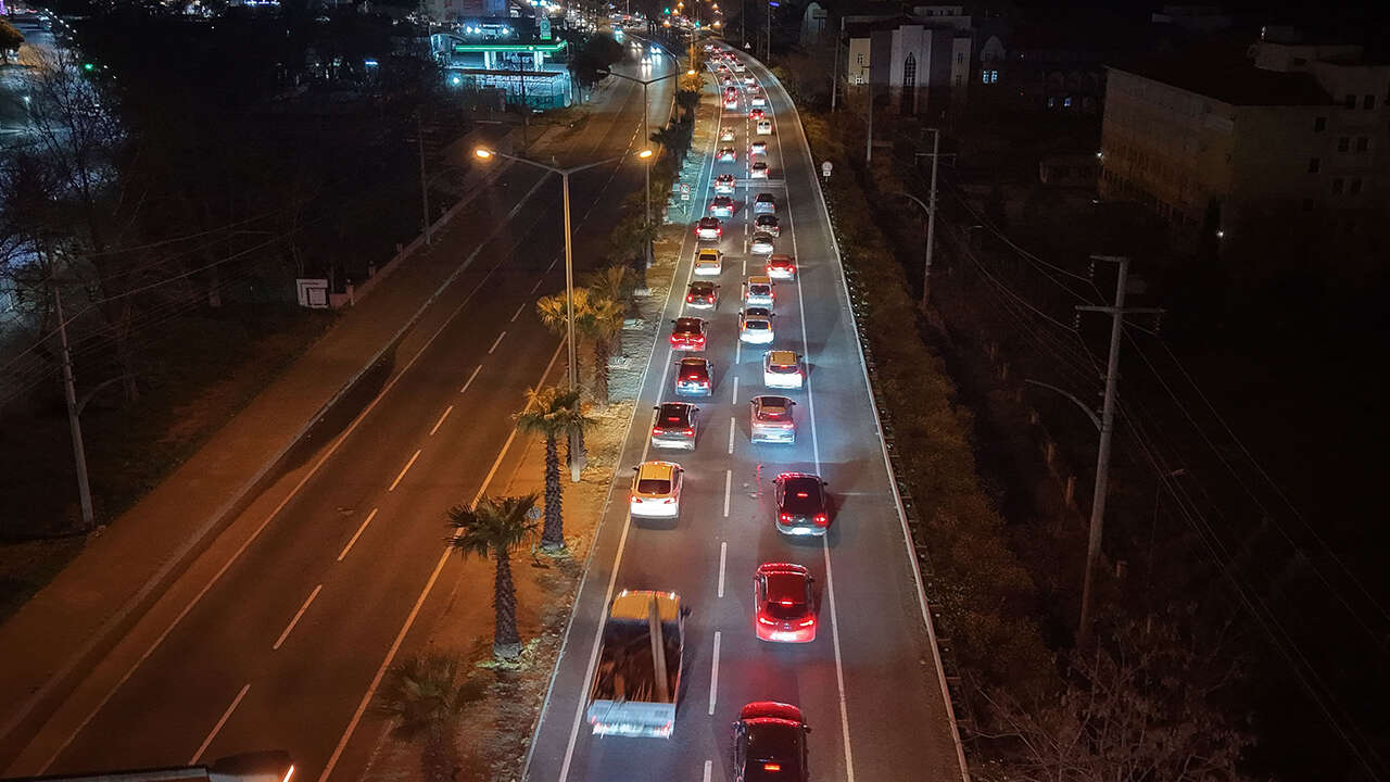 bayram-donusu-trafik-cilesi-usak-izmir2