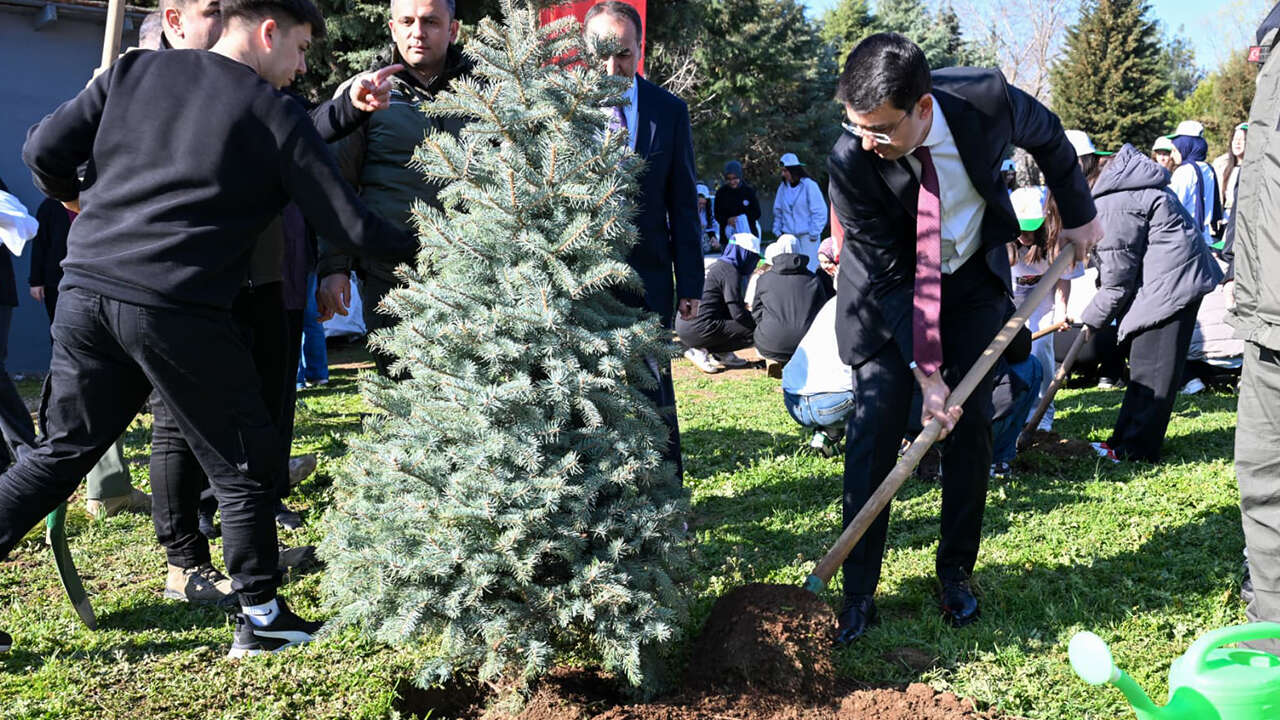 usak-fidan-dikim-etkinligi4