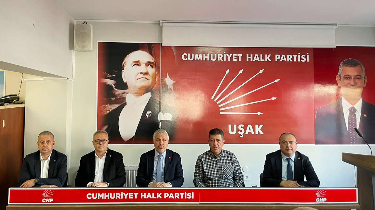 chp-heyeti-usak-toplanti1