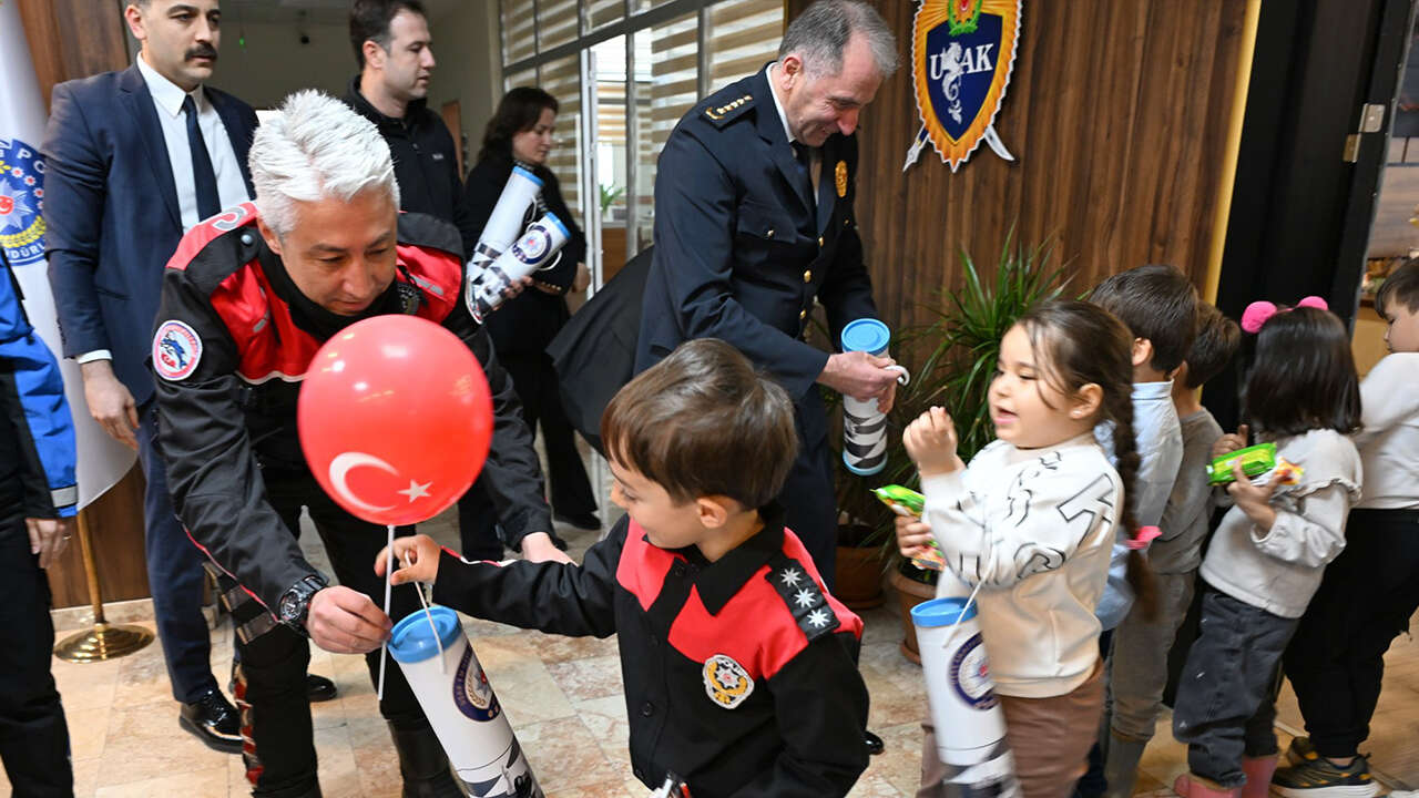 adalet-anaokulu-emniyet-ziyaret1
