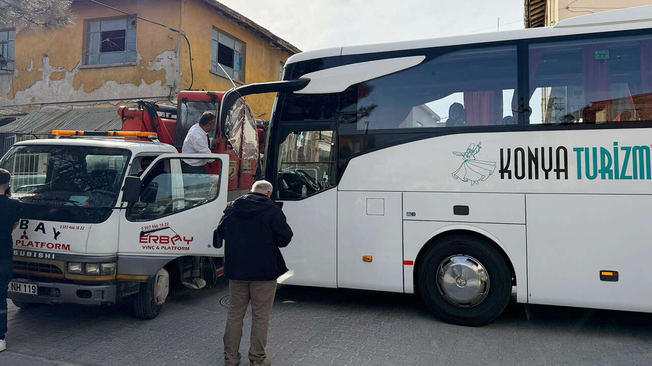 otobus-vinc-kamyonu-carpisma1