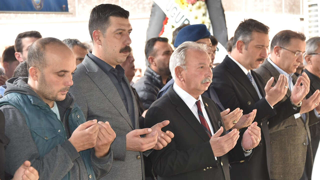 sude-gelen-topraga-verildi-salihli1