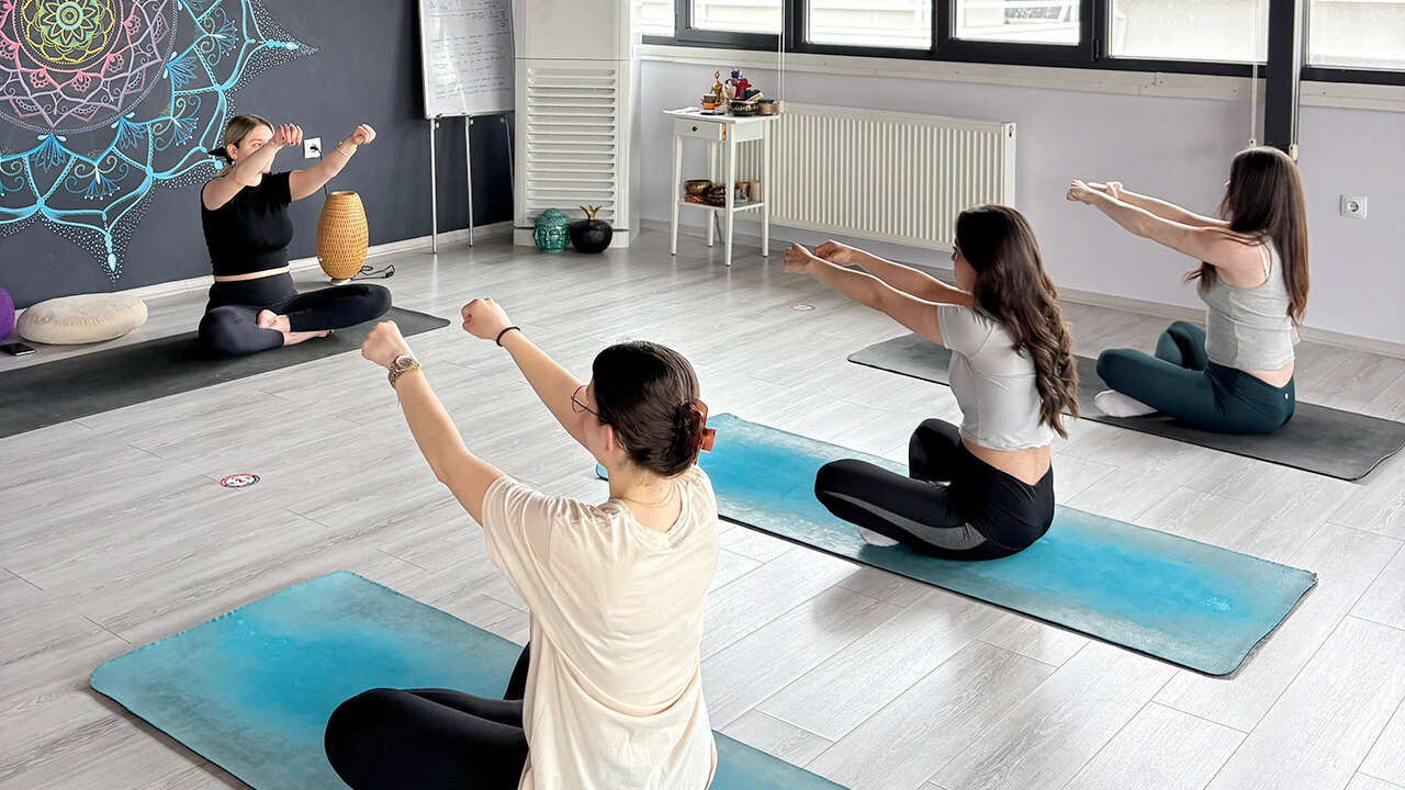 universite-etkinlik-yoga-terapi