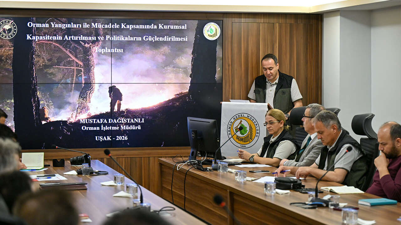 usak-orman-yangini-mucadele-toplantisi