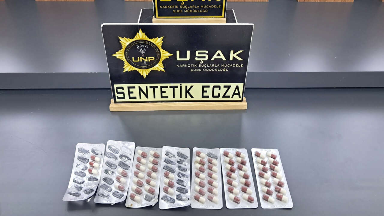 usak-uyusturucu-9-kisi-tutuklanma1