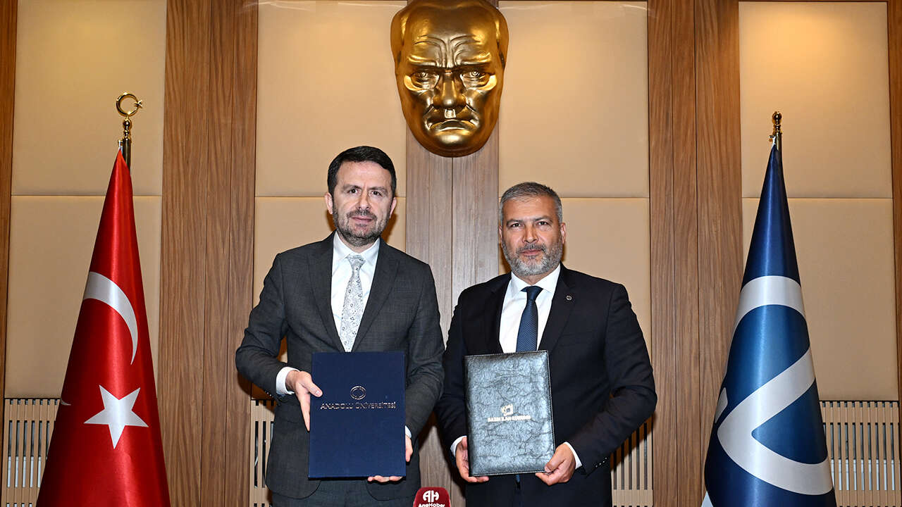 basin-ilan-anadolu-universitesi-protokol