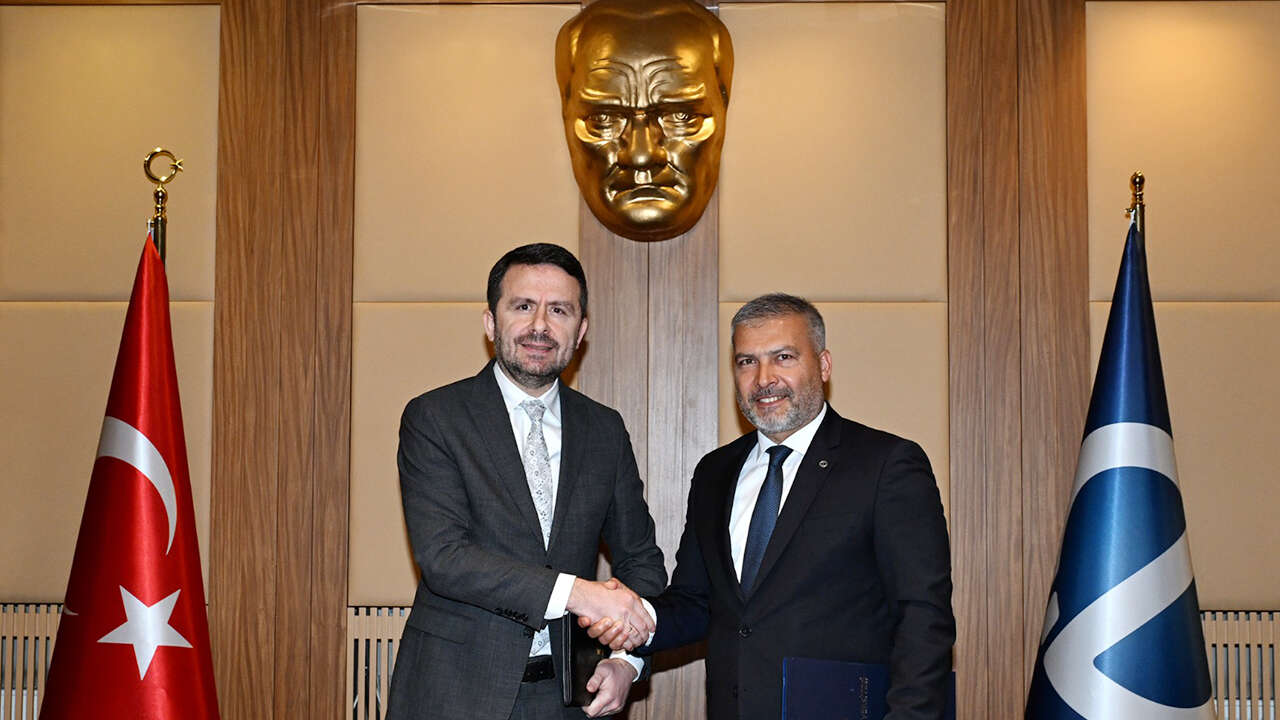 basin-ilan-anadolu-universitesi-protokol2