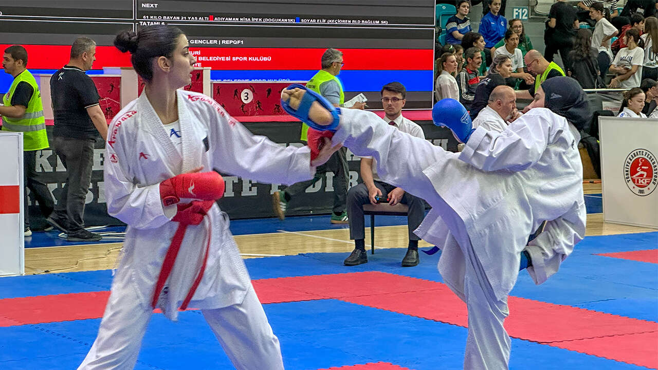 karate-sampiyonasi-usak-tamamlandi3