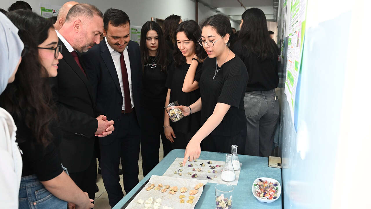 orhan-dengiz-tubitak-fuari-acilis2