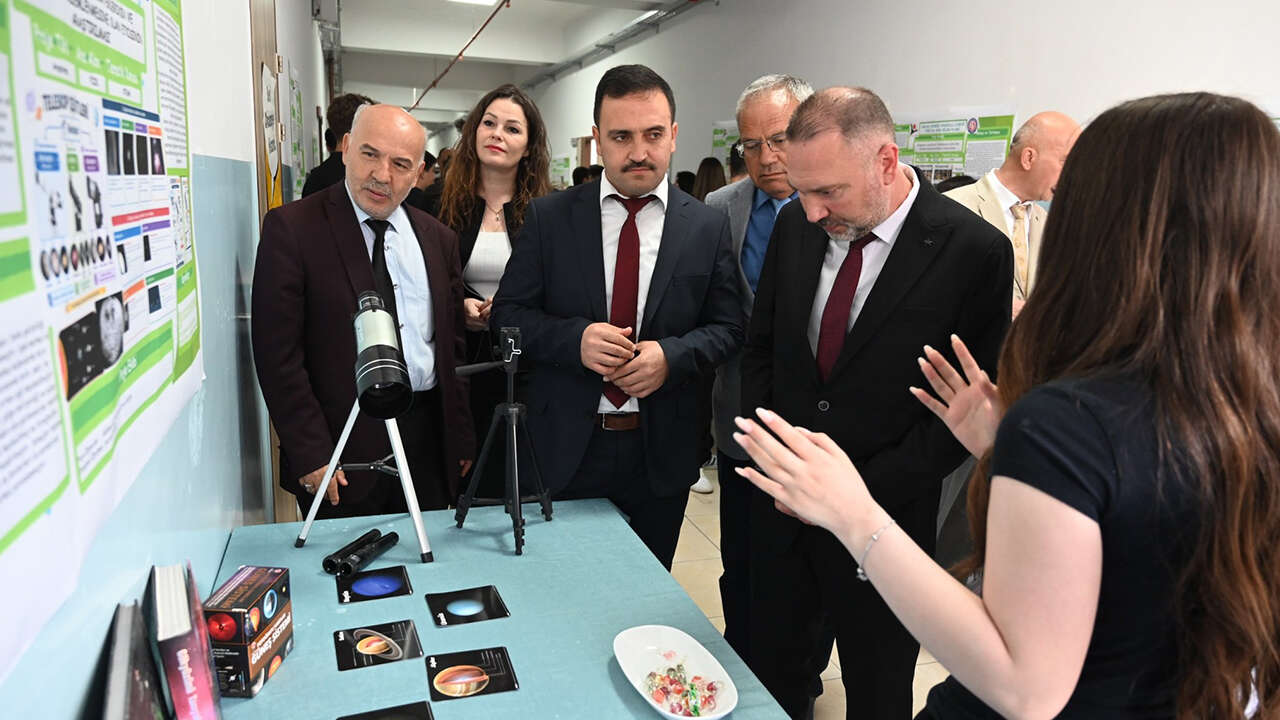 orhan-dengiz-tubitak-fuari-acilis5