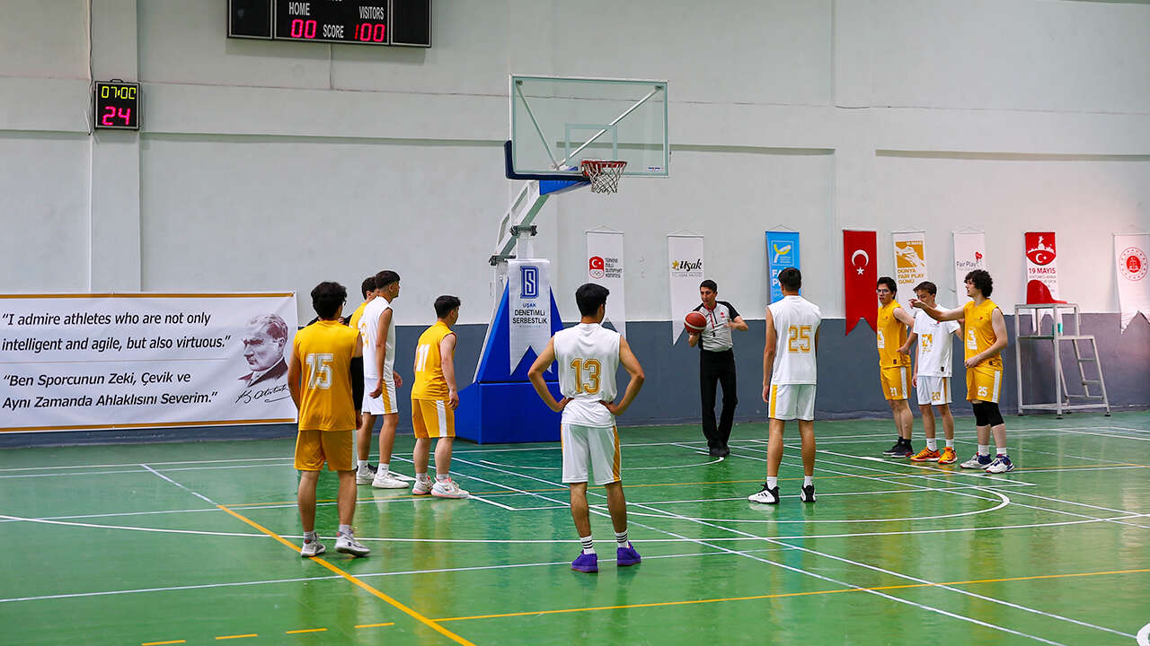 usak-dezavantajli-cocuklar-spor-aktivite-basladi2