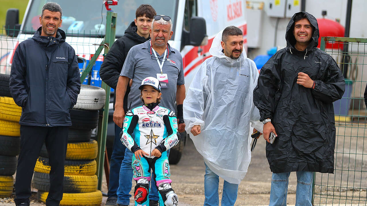 super-moto-usak-yarislar-nefes-kesti2