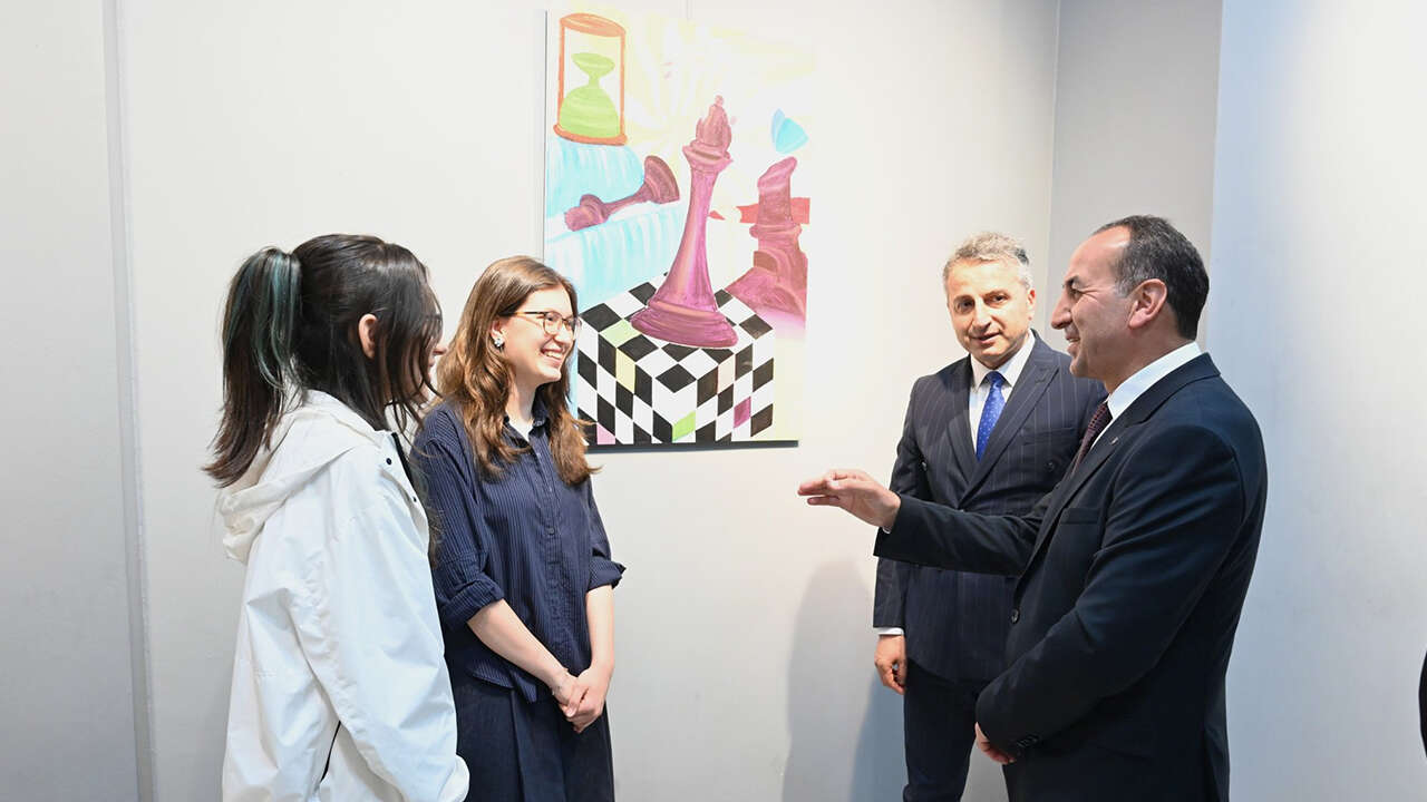turhan-akcay-sergi-akm1