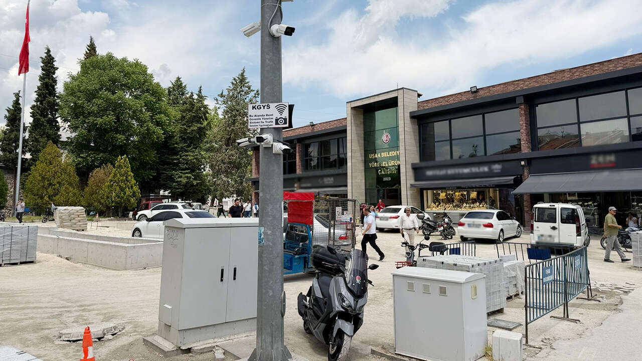eski-belediye-binasi-onu-otopark2