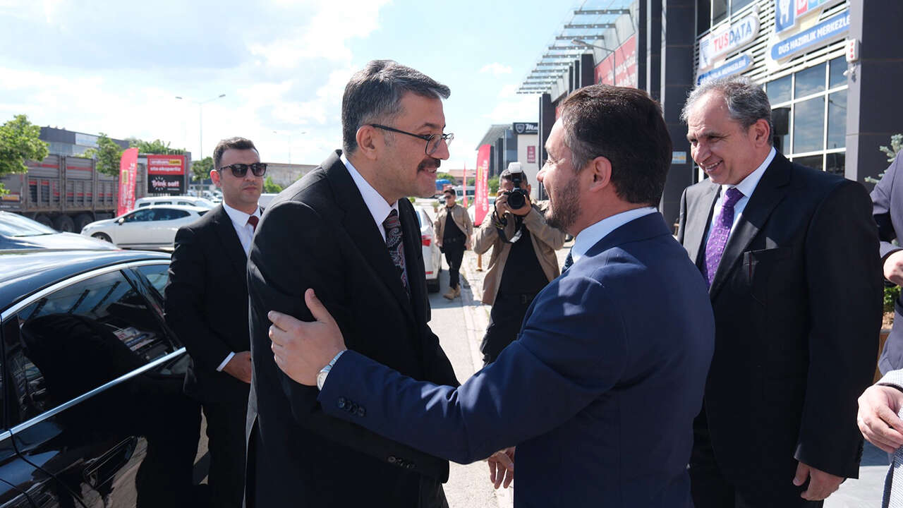 icisleri-bakan-yardimcisi-ali-celik-usakta3
