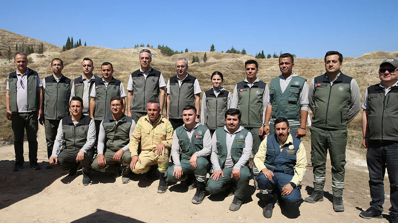 usak-denizli-orman-yangini-helikopter-tatbikat