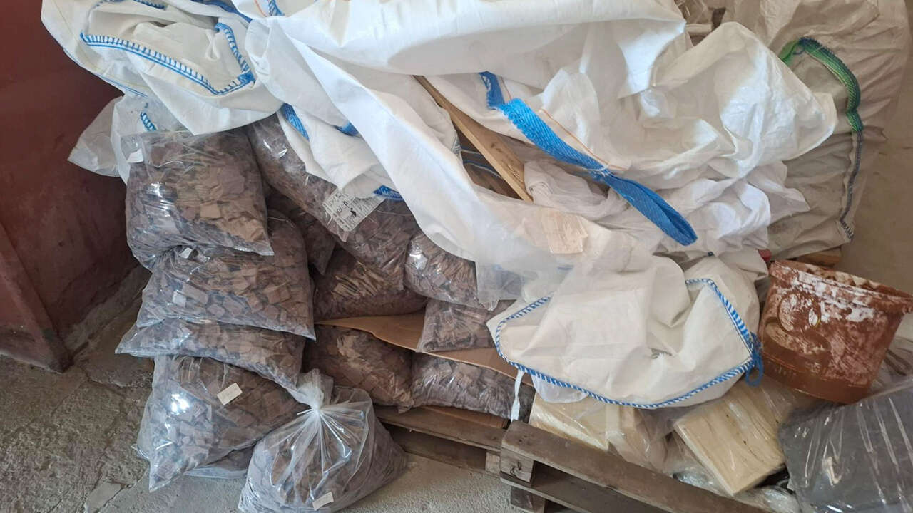 usak-cikolata-konserve-yakalanma1